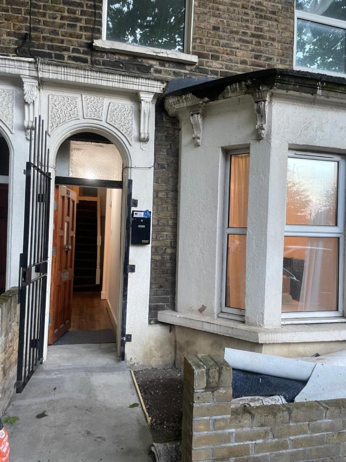 147 Knapp Road House 런던 외부 사진